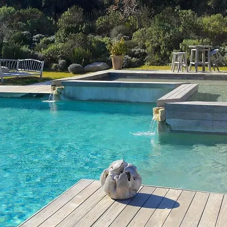 Domaine Sainte Colombe * Saint-Gilles (Gard)