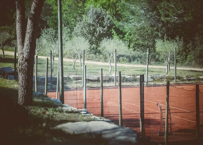 Domaine Sainte Colombe * Saint-Gilles (Gard)